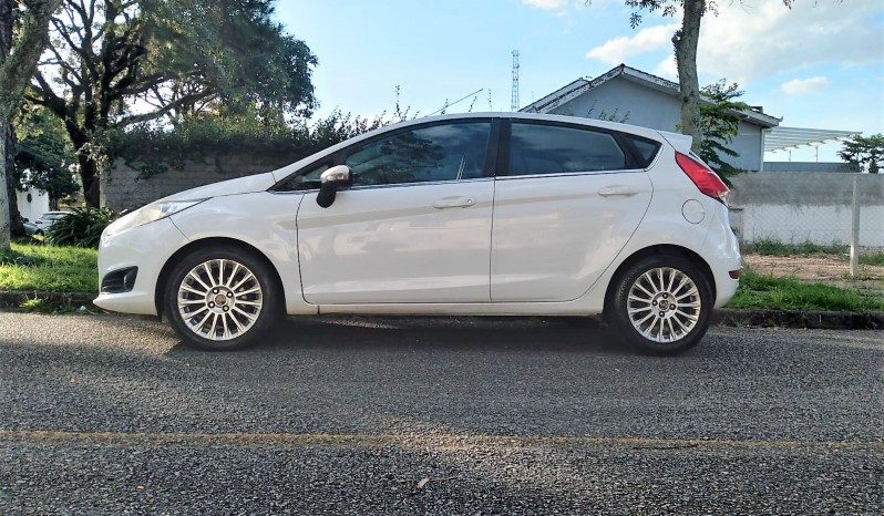 FORD/ FIESTA HA TITANIUM full