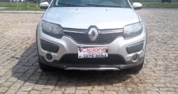 RENAULT/ SANDERO STEX